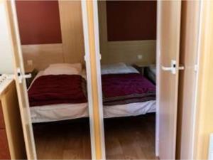 Mobil-home 32m² avec Terrasse - 6 Pers. à Tournon-sur-Rhône - API-1-52-1236