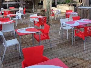 Mobil home confortable avec terrasse - API-1-52-1260