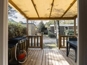 Mobil-home avec terrasse à Rivedoux-Plage - API-1-52-1338