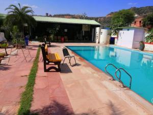 Palm FarmHouse Resort N Swimming Pool Nareli Ajmer Masala Darbar