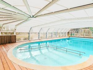 Mobil home confortable pour 4 personnes avec terrasse - API-1-52-1542