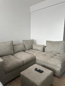 Modern Studio Near Transport with Private Balcony