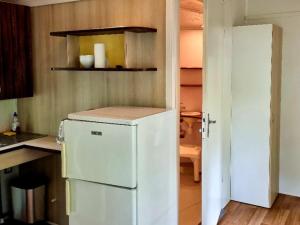 Mobil-home PMR avec Terrasse - 4 Personnes - API-1-52-1561