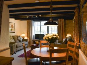The Linney-Uk12576