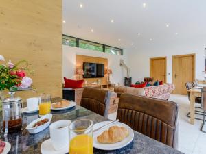 Horse Spout - Uk1409