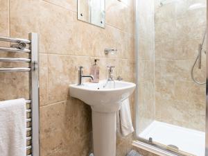 Town House I - Uk12894