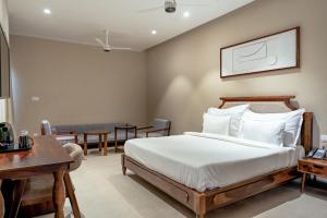 KMR Hotels & Resorts