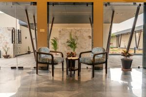 KMR Hotels & Resorts