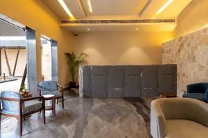 KMR Hotels & Resorts