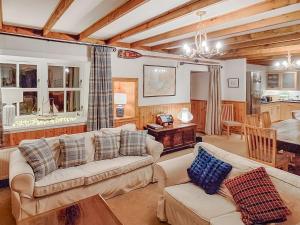 Sanctuary Cottage