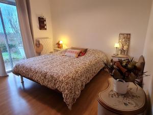 Gîte éco-village rénové, climatisé, animaux acceptés - FR-1-584-393