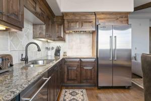 Ski in Ski Out, One bedroom condo condo