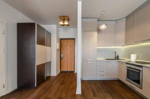 16-77b in RC Kvartet, Vasyl Lypkivskyi 16b,Petrovdom Apartments