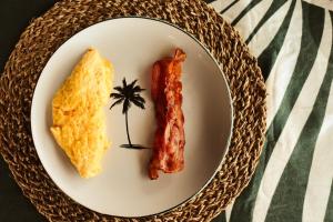 Luxury 5BR Villa Private Pool Family Breakfast