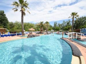 Mobil Home avec Terrasse pour 4 à Vias - API-1-52-1653