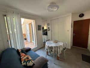 Appartement 4 pers près de la plage avec garage - FR-1-837-98