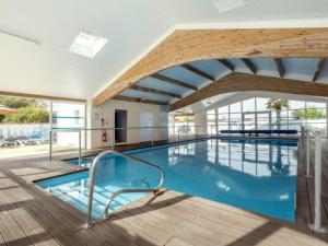 Mobil-home pour 4 à La Tranche-sur-Mer - API-1-52-1624