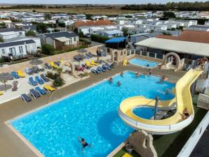 Mobil-home pour 4 à La Tranche-sur-Mer - API-1-52-1624