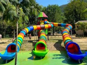 Mobil home 4 pers avec terrasse - API-1-52-1650