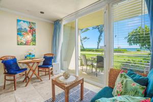 Romantic Oceanfront Escape