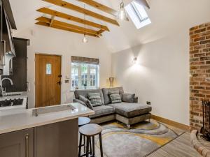 The Mash Room- Uk34819