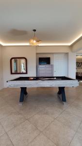 Secluded Villa Paradise 3 Villas with Pools for Memorable Gatherings