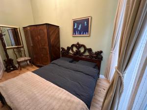 Belview Apartment with Panoramic Old Town View