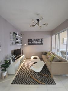 FavStay Ramkhamhaeng, Stylish 1BR Bangkok