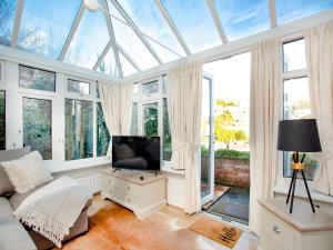 Rock House Apartment