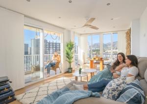 Terraza 1ª Línea con Vistas en Playamar THE GREEN DOOR