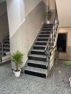 Hotel Radha Krishna Residency - Affordable Stay Central Vrindavan
