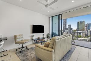 Stylish 2-Bed Apartment in Central South Brisbane