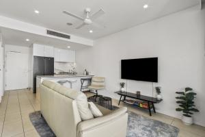 Stylish 2-Bed Apartment in Central South Brisbane