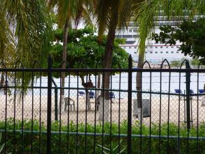 Beach One Bedroom Suite C5