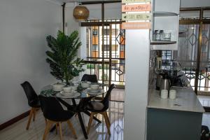 Riara Road luxurious 2 bedroom 2 bath serene family friendly retreat