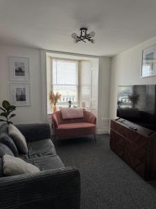 Sea View - Family Pad - Games Room- Margate -Dreamland