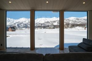 The S House - Mountain view & Sauna