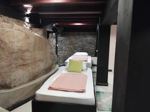 Hotel Budget 1st