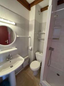 Réf 272,Seignosse océan, Villa Patio à 150m de la plage, avec place de parking et piscine commune , 4 personnes