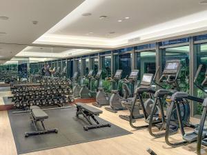 FIRST CLASS 1BR Elegance , Near Burj Khalifa