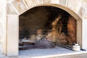 Luxury Seaview Apartment with Outdoor Jacuzzi near Dubrovnik