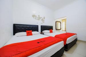 RedDoorz Syariah near UMS Solo - RSO Soeharso