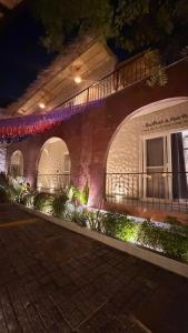 Kutir27 just 27 steps from Western Gate of Taj Mahal