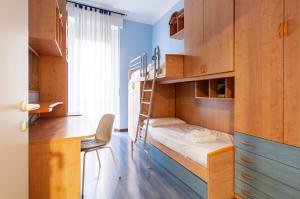 Youhosty - Compagnoni 8