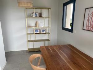 GITE BEAUSEJOUR à Fontenay sur Mer, 50m de la plage et face au golf