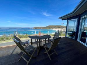 Stunning Ocean Views - overlooking Merry Beach