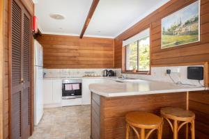 Kelton Beach Haven - ocean views near golf