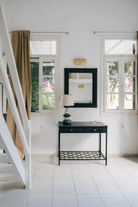 Nissos Suites