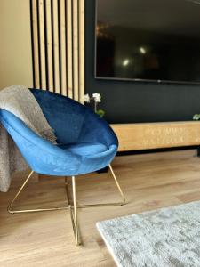 53 - Apartment in Riviera with pool and sea views, 200m from the beach