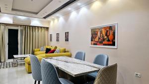 Apartment 95sqm with sea view